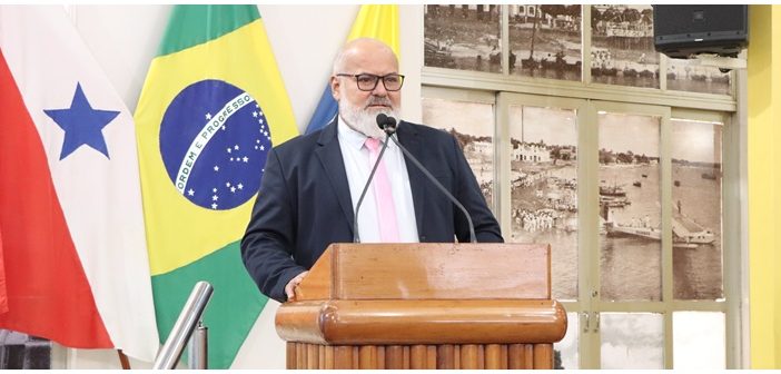 Vereador Gerlande Castro destaca saúde, apoio à causa indígena e reafirma compromisso com o município durante fala na tribuna.
