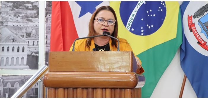 Após denúncia, Alba Leal encontra lixo acumulado e alerta para risco de dengue no Diamantino