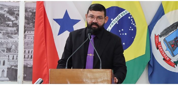 Vereador Jandeilson Pereira destaca conquistas e declara apoio político durante sessão na Câmara de Santarém