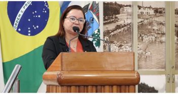 Entre homenagens e cobranças, vereadora destaca realidade da enfermagem em Santarém