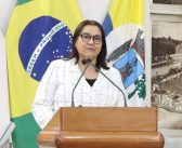 Vereadora Elita Beltrão cobra solução para falta de água em escola rural e pede esclarecimentos sobre transporte coletivo em Santarém