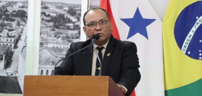 Vereador Sérgio Pereira destaca entrega de óculos e próteses dentárias aos moradores do Quilombo Murumuru, JP e da comunidade Igarapé da Praia