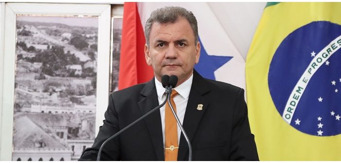 “Licitação maldita”: Alaércio Cardoso questiona ausência de soluções para o problema de falta de água em Santarém